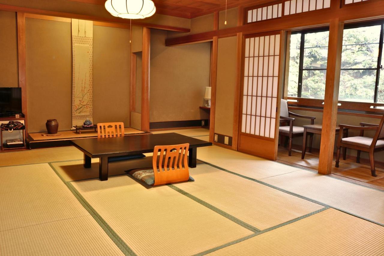 Tsutaya Ryokan Toyooka  Exterior photo