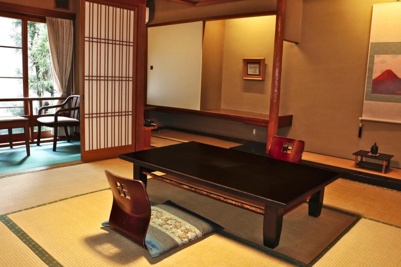 Tsutaya Ryokan Toyooka  Exterior photo