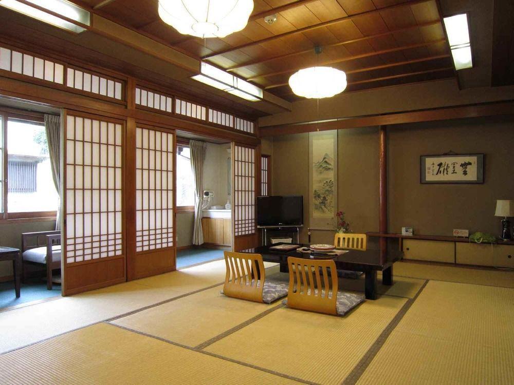 Tsutaya Ryokan Toyooka  Exterior photo
